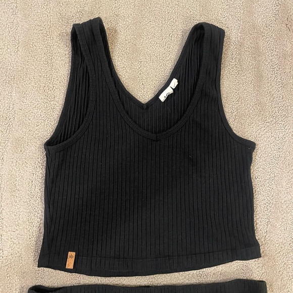 Ten tree knit rib skirt (sz l) and knit rib crop (sz m) - Picture 5 of 5